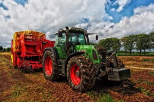 tractor-385681_1280
